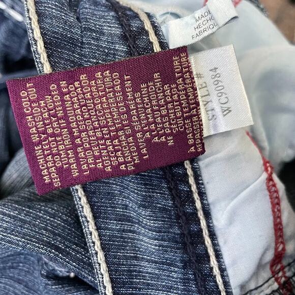 Royalty YMI Size 10 Blue Jean Denim Capris Bling Button Flap Pockets Y2K - Picture 10 of 15